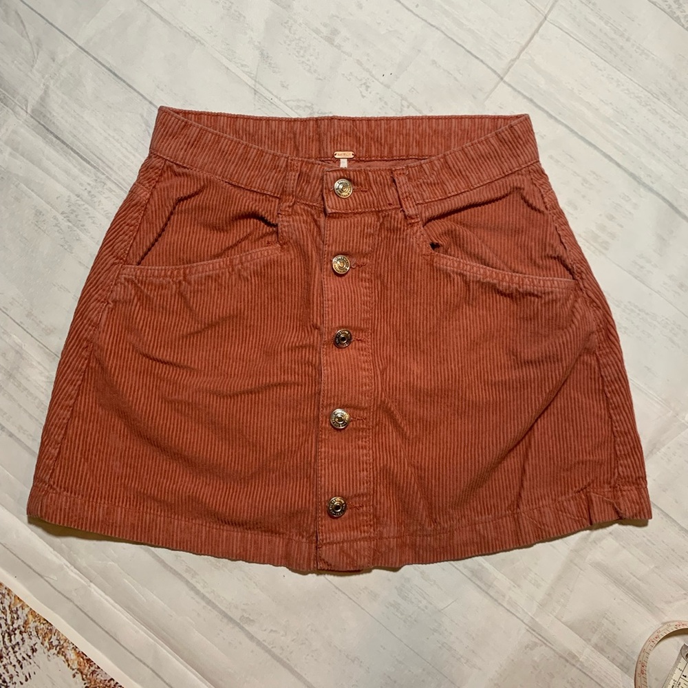 Free People Ray Myrrh Corduroy button down skirt. Size 2.